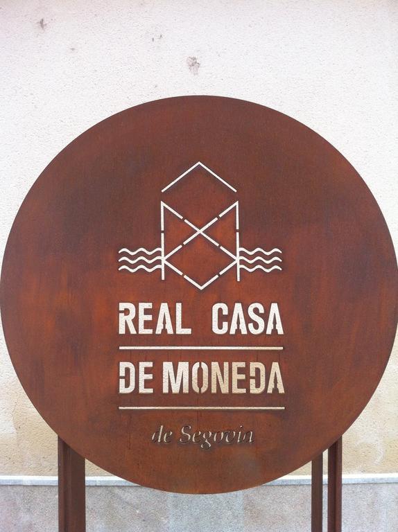 Casa De La Moneda Hotel Segovia Bagian luar foto